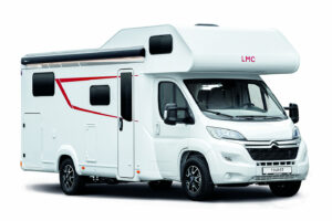 De terugkeer van de alkoof camper: LMC Tourer A 690 G