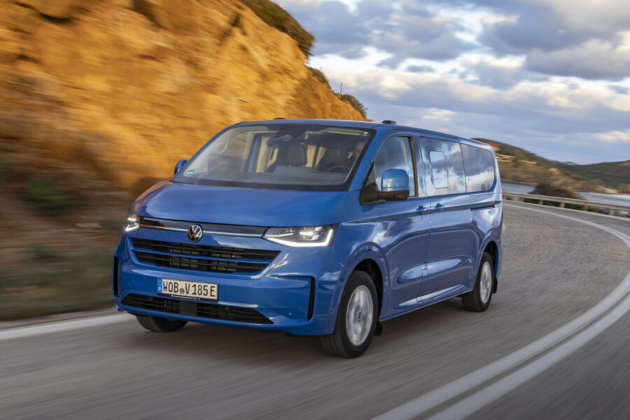 nieuwe Volkswagen Transporter en Caravelle