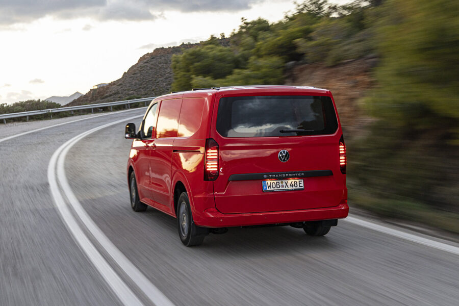 nieuwe Volkswagen Transporter en Caravelle