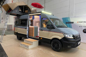 Marilyn Onroad: opvallende techniek en slimme details in offroad buscamper