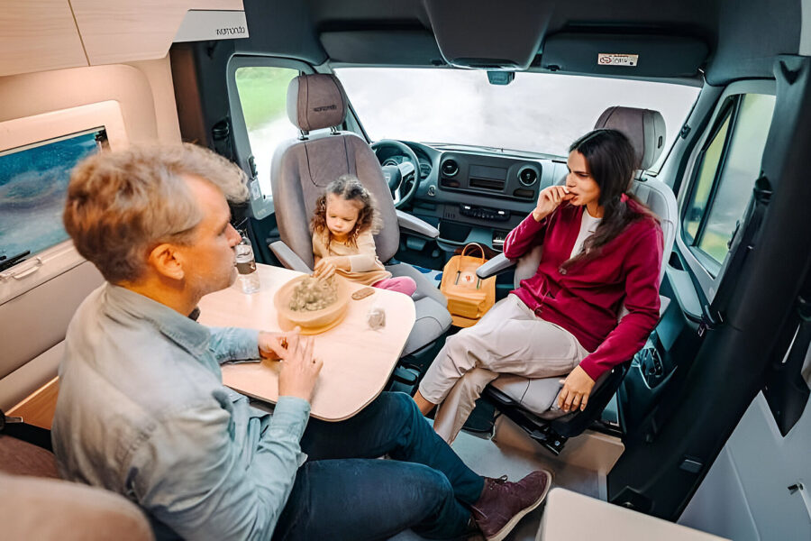 Womondo Pegasus: compacte maar luxe buscamper op Mercedes Sprinter
